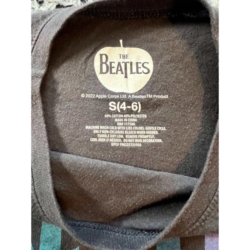 Girl's 2022 Apple Beatles T Shirt Size S‎ - Picture 5 of 5